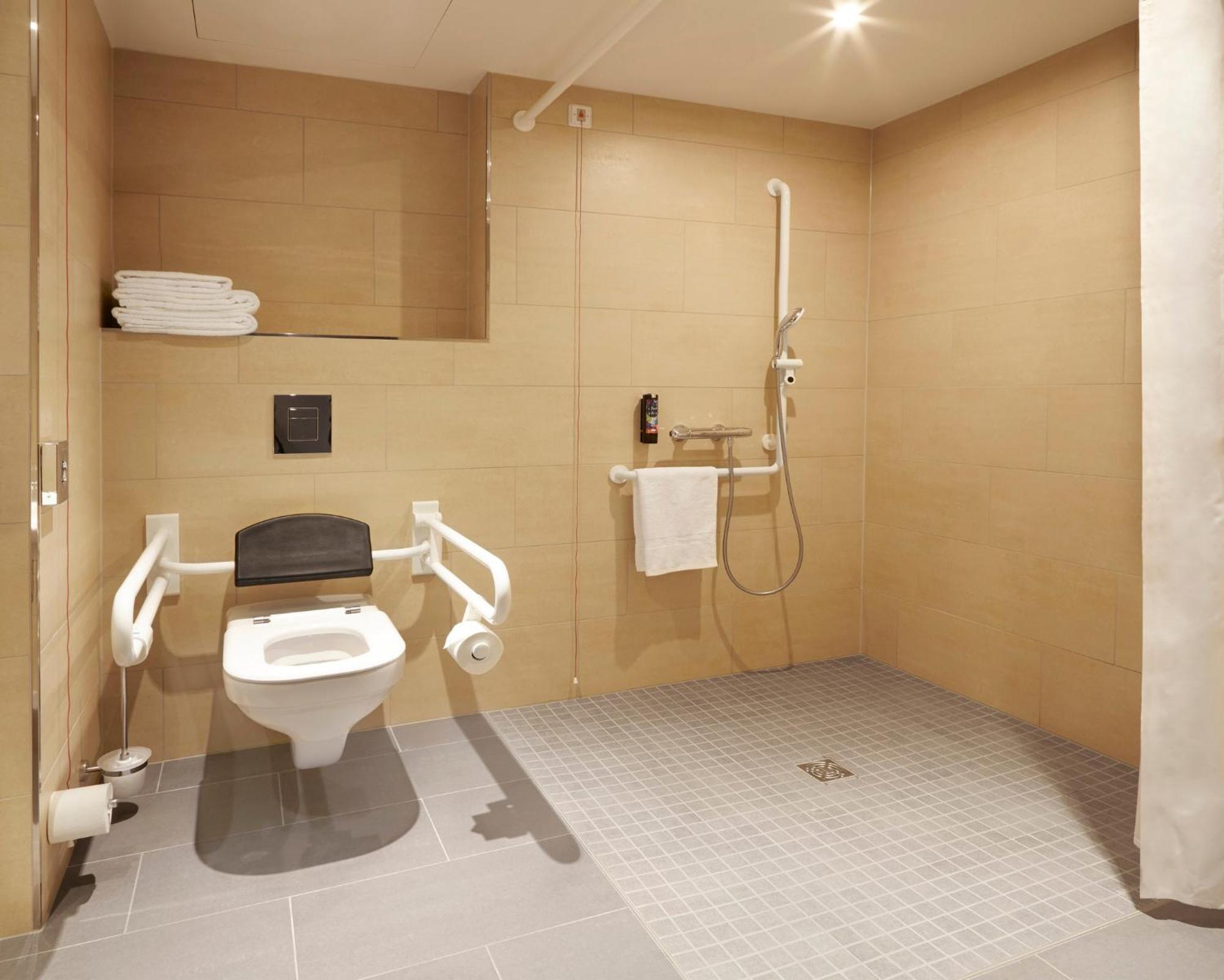 Holiday Inn - The Niu, Air Frankfurt Messe By Ihg Франкфурт-на-Майні Екстер'єр фото